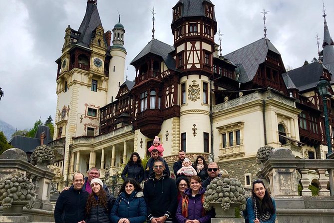 1 Day Castles Tour - Sinaia and Bran - Pickup, vehicle comfort, and the long day reality