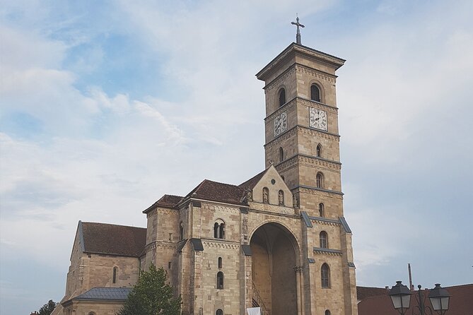 13 Days Private Tour in Romania from Bucharest - Curtea de Argeș, Poienari, and the Transfăgărășan Highway: Wallachia to mountain drama