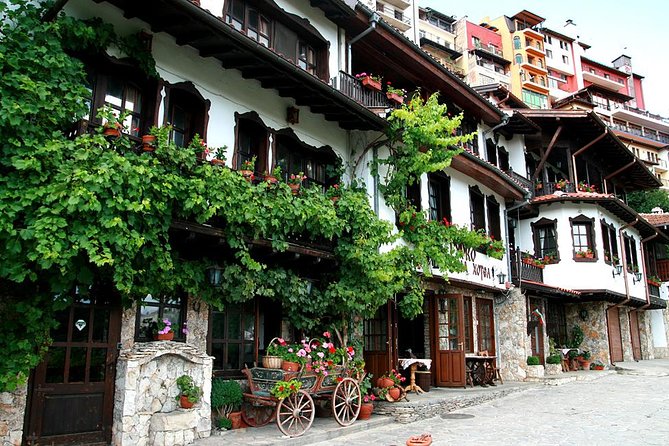 14-Day The Best of The Balkans Small Group Tour from Bucharest to Budapest - Day-by-Day Highlights: From Frescoed Churches to Dubrovnik Walls