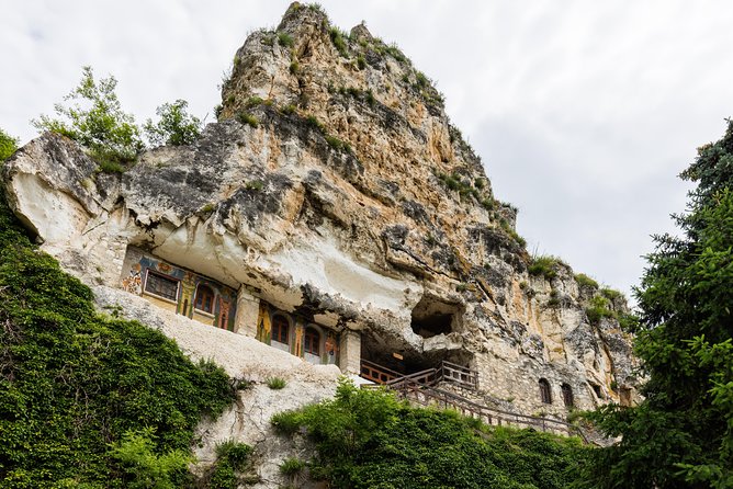 14-Day The Best of The Balkans Small Group Tour from Bucharest to Budapest - Entrance Fees, Mobile Tickets, and the Dress-Code Reality