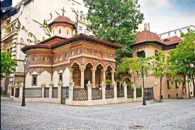 2h Bucharest Private Tour by Car - The real value is what your guide adds between the stops
