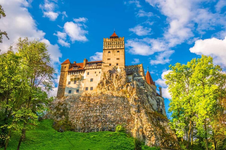 3 Castles Bus Tour: Peleș, "Wednesday" & Dracula Castles - Peleș Castle: royal rooms, art, and the Monday and Tuesday plan