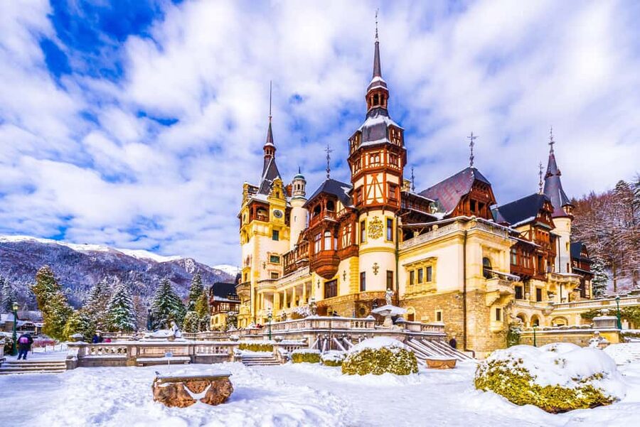3 Castles Bus Tour: Peleș, "Wednesday" & Dracula Castles - Comfort, timing, and the small rules that affect your day