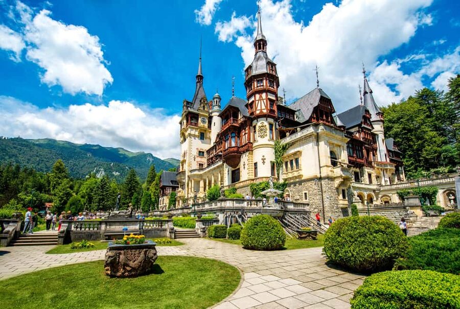 3 Castles Bus Tour: Peleș, "Wednesday" & Dracula Castles - Cantacuzino Castle: the Wednesday filming-location experience