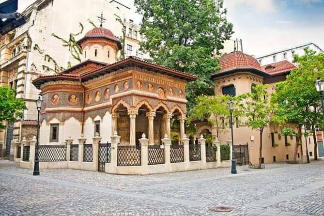 3h Bucharest Private Walking Tour - only your group - A 3-hour private walk that actually helps you get your bearings