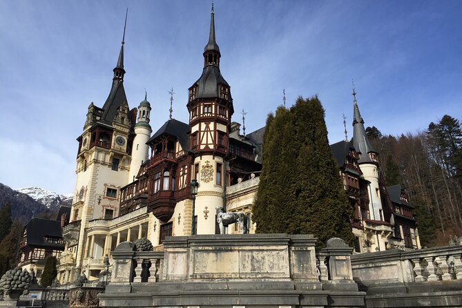 4-Day Private Tour: Bucharest to Budapest via Transylvania - Day 1: Peleș Castle, Bran Castle, Cantacuzino, and Medieval Brasov