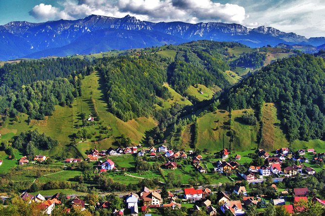 4 Days Private Tour in Transylvania: Sibiu, Sighisoara and Brasov - Day 2: Viscri fortified church, Malancrav, and a stay in Sighisoara