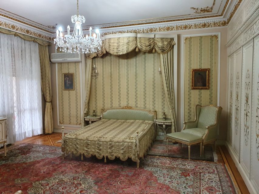 6h Communism Tour in Bucharest with Ceausescu Mansion - House of Ceaușescu: private life, public power, and the access question