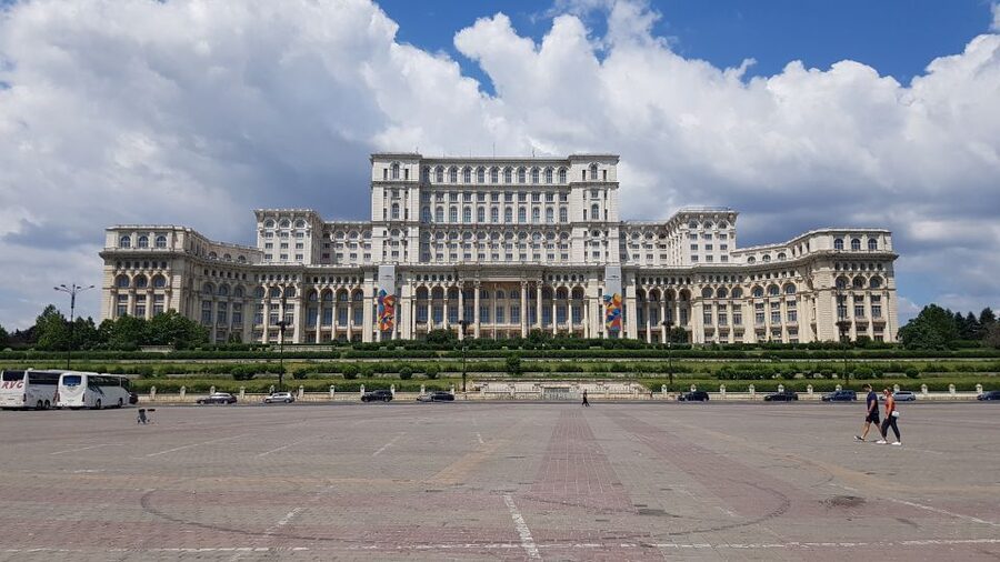 6h Communism Tour in Bucharest with Ceausescu Mansion - Dimitrie Gusti Village Museum: villages, homes, and sustainability ideas