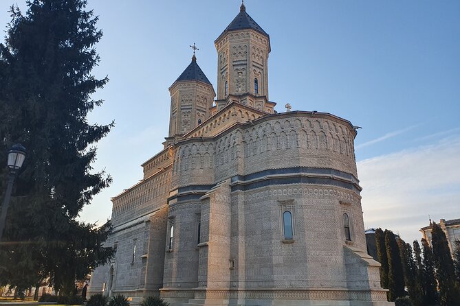 8 Day Guided Tour in Romania from Bucharest - Day 6 Bicaz Gorges and Red Lake, then Nicolae Popa’s naive sculpture museum