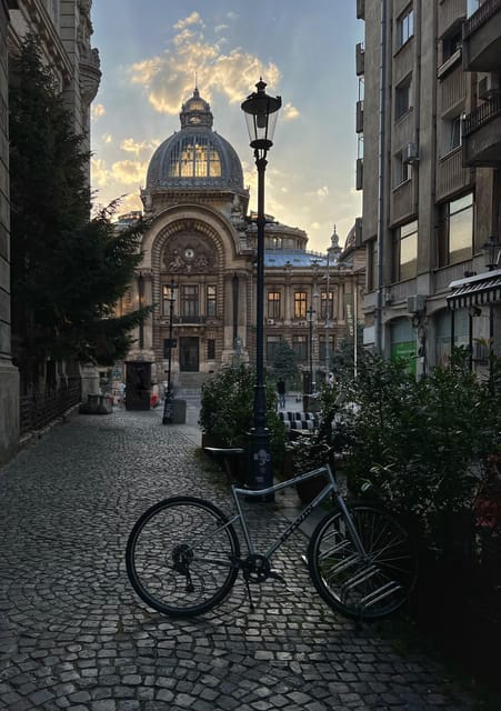 A Tale of Bucharest Old Town Walking Tour - Key things you will like on this walk