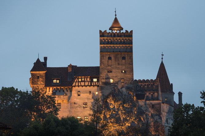 Adventure trip to Transylvania in 3 days from Bucharest - Peles Castle and Bran Castle: real castles behind the famous names