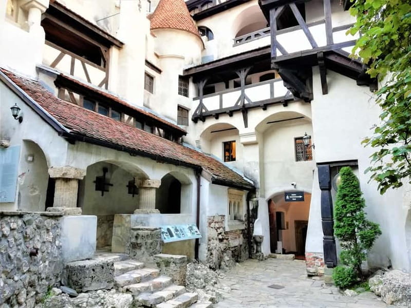 Bear Sanctuary, Dracula's Castle and Brasov | Private Tour - Brasov Old Town: Saxon Urban Architecture in the Middle of Transylvania