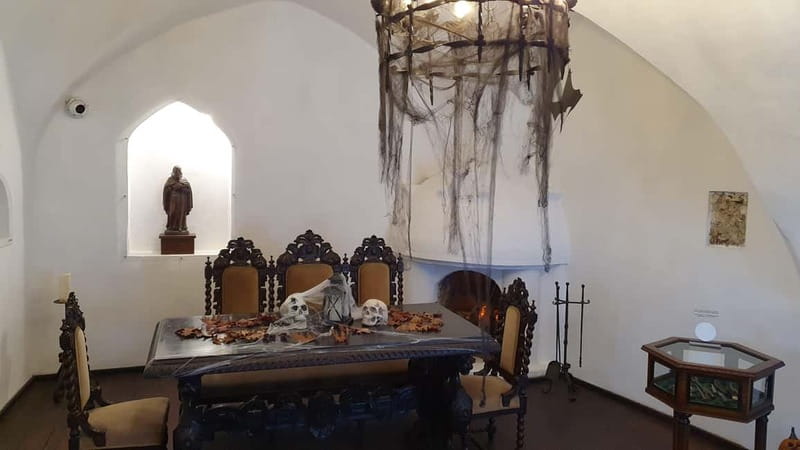 Bear Sanctuary, Dracula's Castle and Brasov | Private Tour - Private Transportation Value: Why the Premium Car Matters