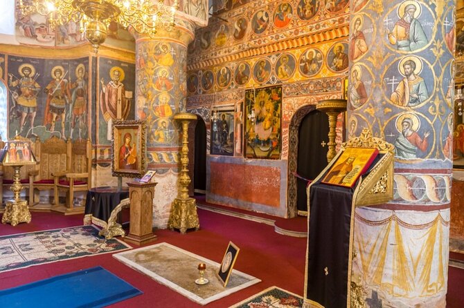 Bison Sanctuary, Vlad the Impaler Princely Court & Dracula Grave - Guides make the difference, especially with the Vlad context