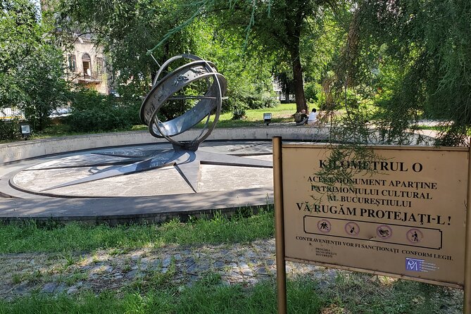 Bucarest Recorrido Peatonal Personalizado - Stop-by-stop: the route that turns Bucharest into a timeline