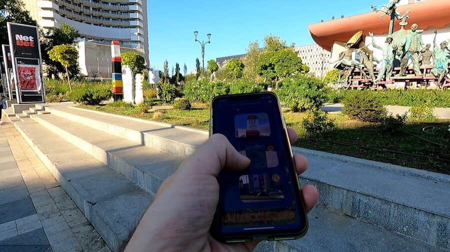 Bucharest 1989 Revolution Walking Tour with Smartphone App - Should you book this Bucharest 1989 Revolution app walking tour?
