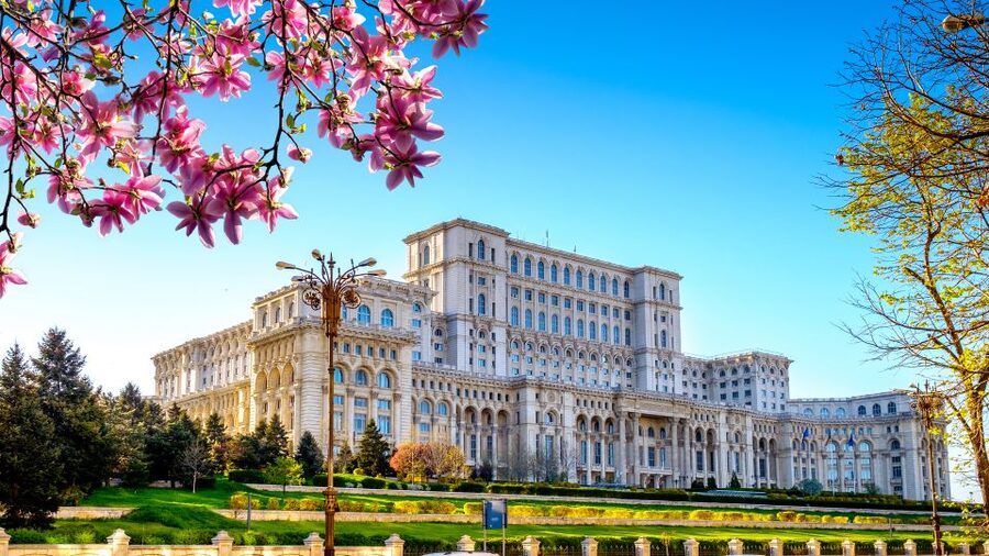 Bucharest: 4-Hour Walking Food Tour in the Old Town - Key highlights in this Bucharest Old Town food tour
