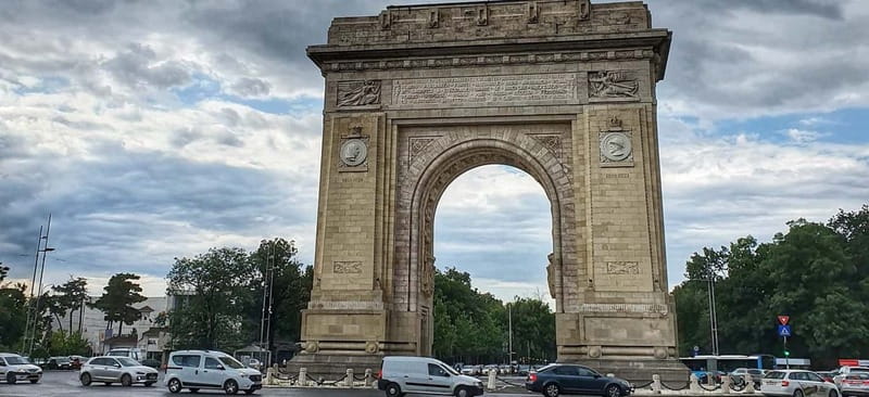 Bucharest: 4h Panoramic Private Tour by Car with Photo Stops - Key highlights worth your attention