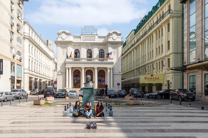 Bucharest Chronicles - Food and drinks: why the snacks matter on a history tour