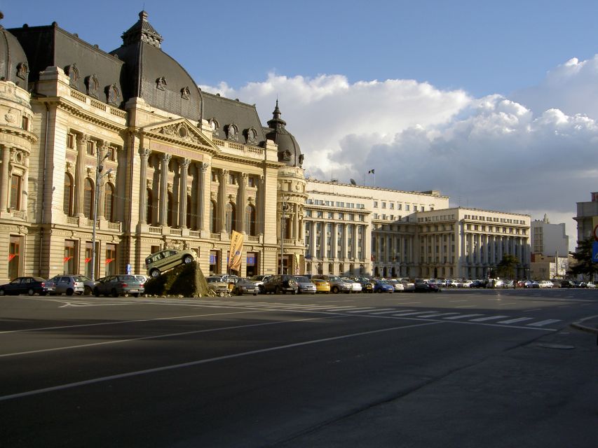 Bucharest: City Highlights Guided Walking Tour - A tight walking loop from Old Town to the Palace of Parliament
