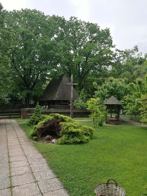 Bucharest city tour: Village Museum visit & Panormaic tour - Dimitrie Gusti National Village Museum: what 40 minutes can teach you