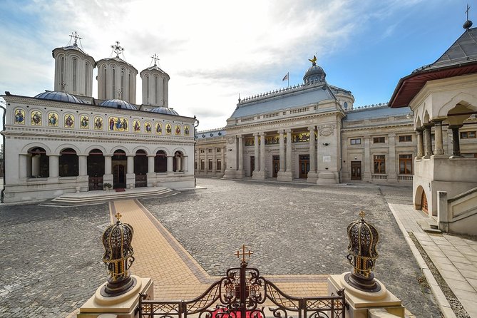 Bucharest Communist Bike Tour - Meeting Point at Strada Operetei 12 and How to Start Smooth