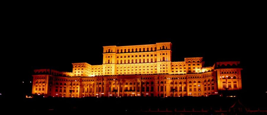 Bucharest: Communist Tour including Ceausescu Residence - Hotel Pick-up and a 7-Hour Pace That Respects Your Time