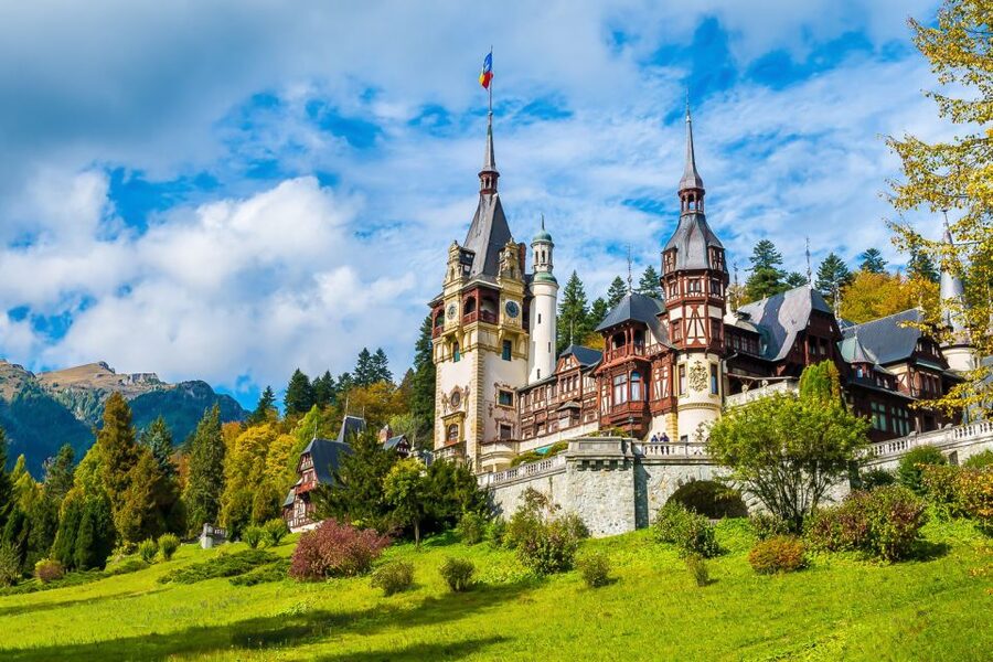 Bucharest: Day Trip to Dracula Castle, Peles Castle & Brașov - Entrance Tickets and a Smart Plan to Avoid Stress