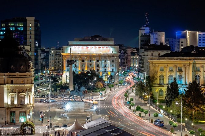 Bucharest Evening Tour and Traditional Dinner - 3 hours - Your 7:00 pm start makes the whole city feel calmer