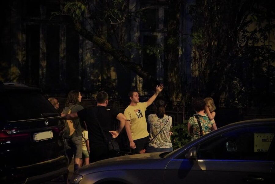 Bucharest: Ghost Stories & Romanian Mythology Walking Tour - Why Bucharest’s Ghost Stories Feel Less Like Theater