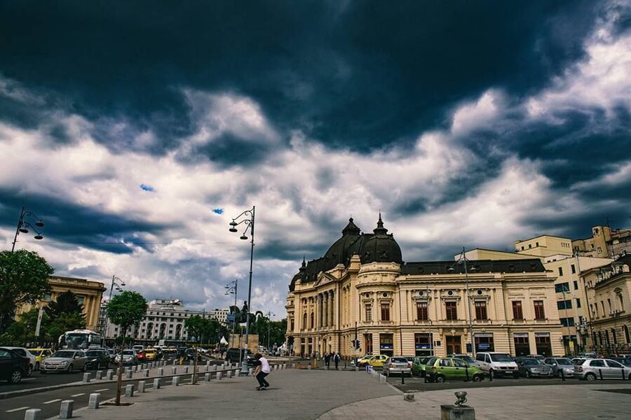 Bucharest: Half Day Bike Tour - Getting oriented fast in Bucharest, by bicycle