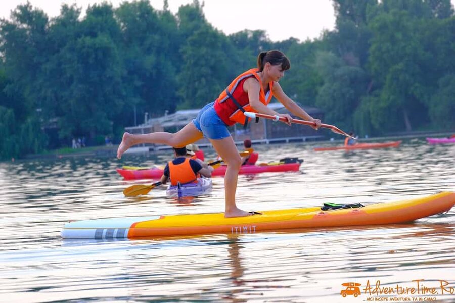 Bucharest: Herăstrău Lake Kayak or SUP Tour with Guide - Your guide, the safety basics, and the quick paddling lesson that matters