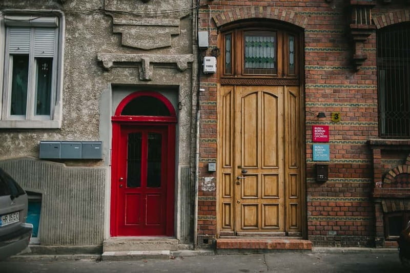 Bucharest: Hidden Gems 2.5-Hour Walking Tour - Casa Melik, the Wallachian House, and the Tunnel Legend