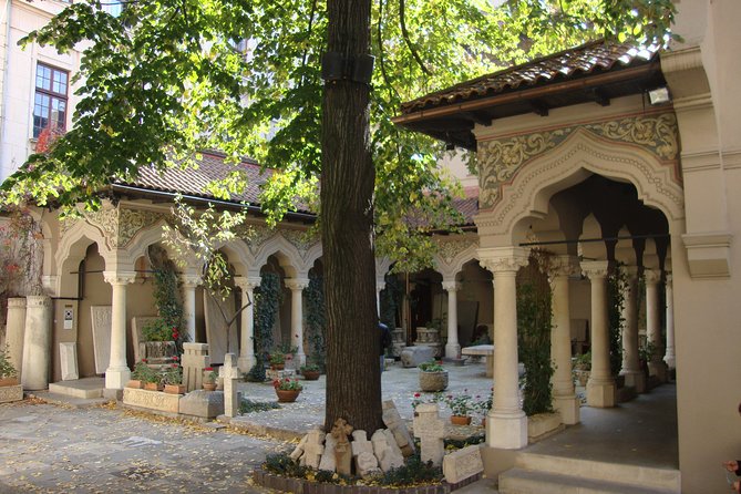 Bucharest Highlights Bike Tour - Stop-by-stop: from the city core to classic old Bucharest