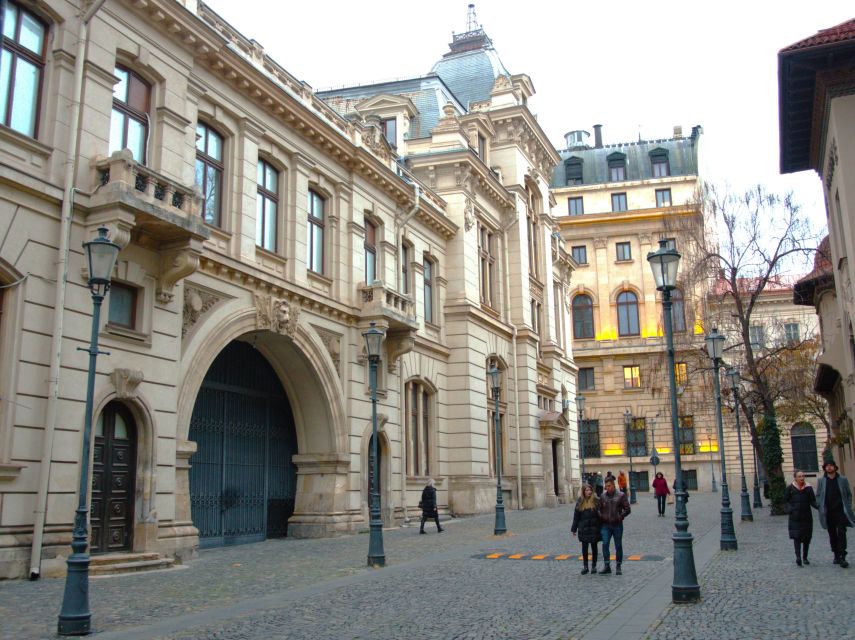 Bucharest highlights - full day private walking tour - King Michael I Park, Triumphal Arch, and the Palace of the Press