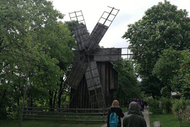 Bucharest Highlights Half-Day City Tour with Pickup - What’s included, what’s not, and how to avoid surprise costs