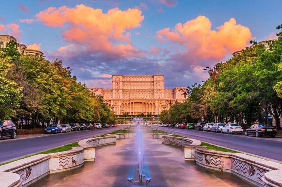 Bucharest : Highlights & Hidden Gems Walking Tour - How to get more from your guide in real time