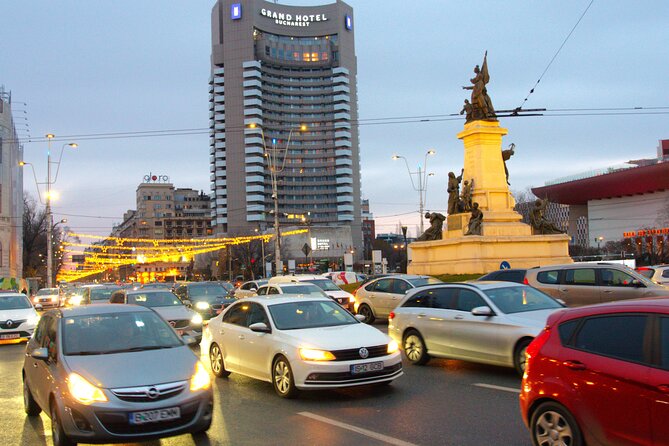 Bucharest in a nutshell - half day private walking tour - Starting at Hanul lui Manuc: how the tour gets you oriented fast