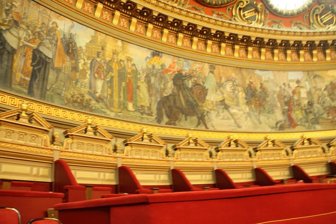 Bucharest Layover Tour (4 - Hour Private City Tour Between Flights) - Night layover tours: seeing Bucharest after dark