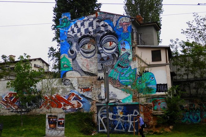Bucharest Layover Tour (6 - Hour Private City Tour Between Flights) - Getting to the city: pickup at Henri Coandă, Otopeni
