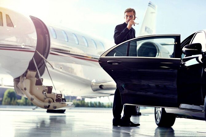 Bucharest Luxury Airport Transfer with Minivan and Business Cars - Door-To-Door Comfort From the Airport, Without the Guesswork