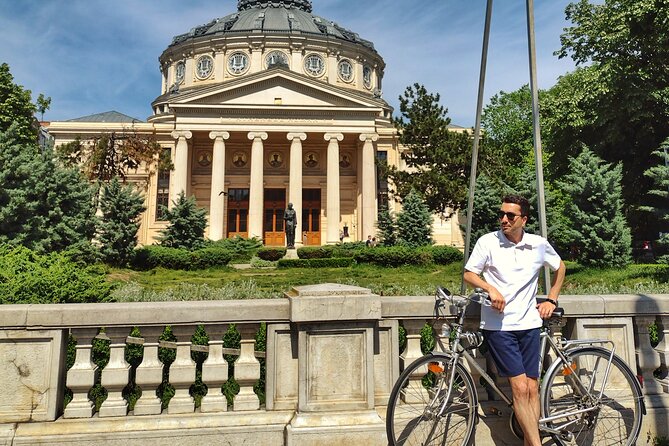 Bucharest Panoramic Sightseeing - Private City Tour - Book shopping and souvenir strategy at Carturesti Carusel