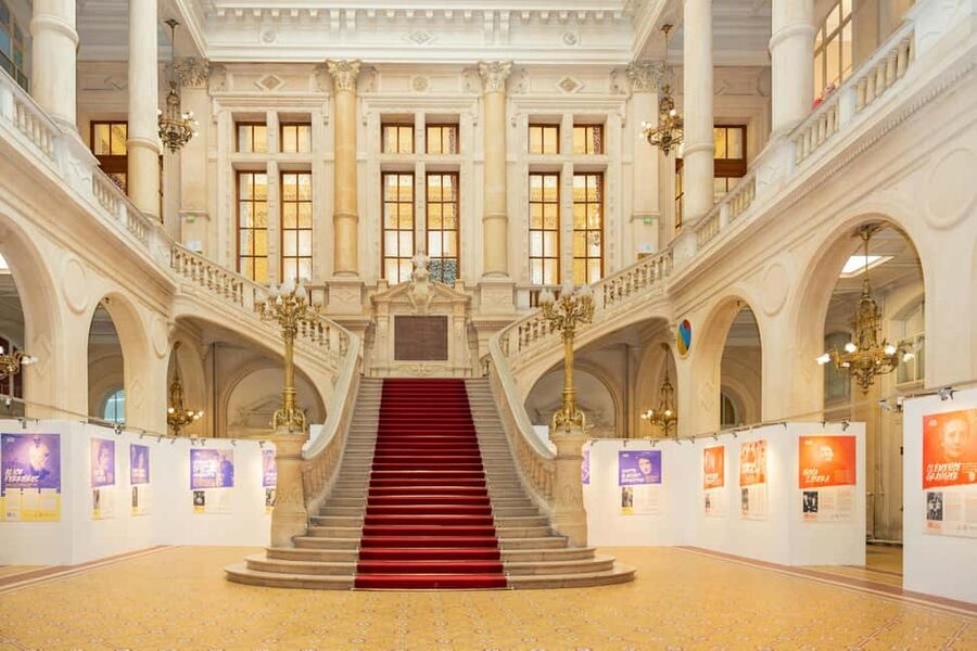 Bucharest: Parliament, Ceausescu House & Village Museum Tour - Key points to know before you go