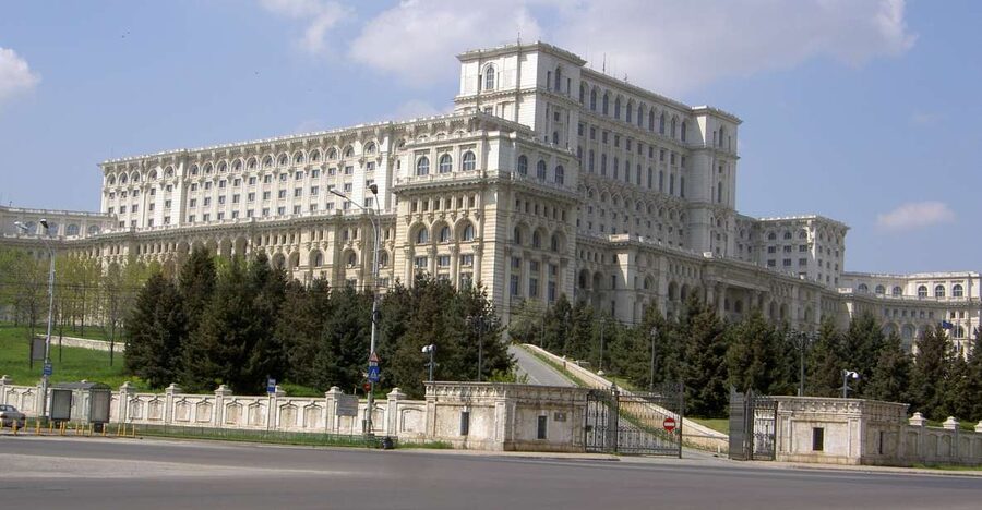 Bucharest: Parliament Senate Entry Tickets and Guided Tour - Entering the Palace of Parliament at Calea 13 Septembrie
