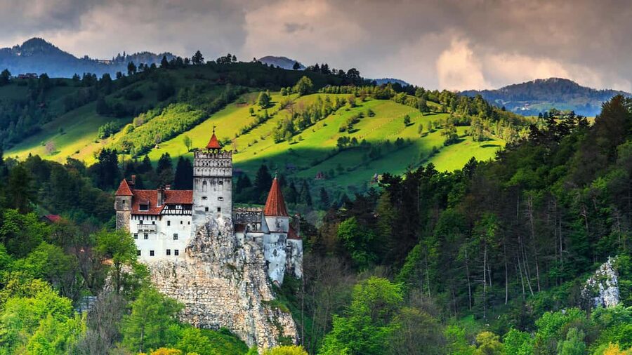 Bucharest-Peles&Bran Castles-Brasov-PREMIUM TOUR small group - FAQ