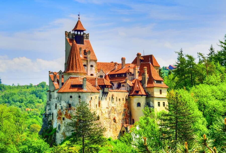 Bucharest: Peles Castle, Bran Castle & Brasov Day Trip - Morning Drive Through the Prahova Valley and Into the Carpathians