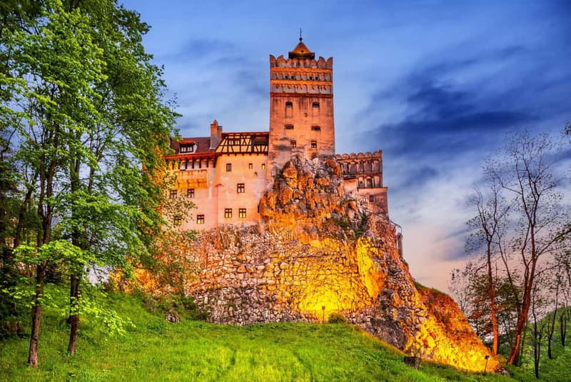 Bucharest: Peles & Dracula's Castle and Brasov Full-Day Trip - Pickup points in Bucharest, plus the 12-hour reality check