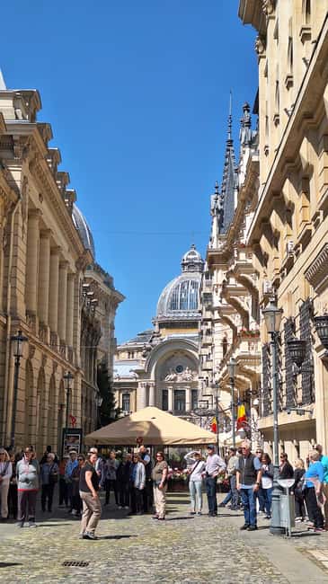 Bucharest Photo Walk - Instagram&Cinematic Spots in 3 hours - Calea Victoriei for one full hour: street photography without feeling rushed