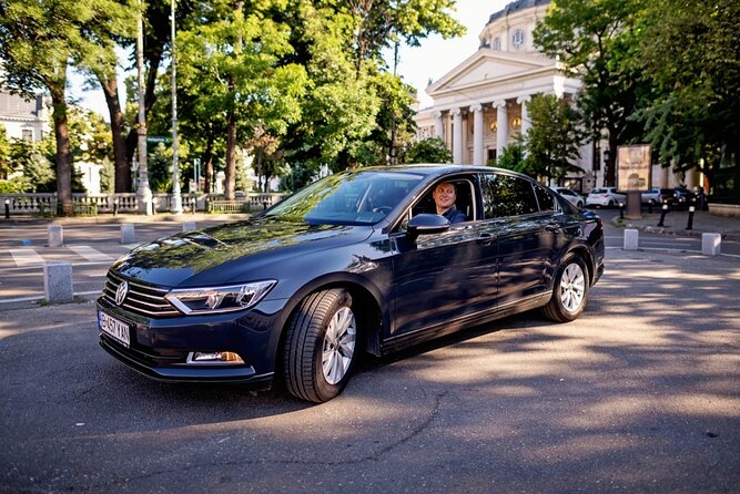 Bucharest Private Airport Transfer - Flight tracking and real-time pickup, even if you land early